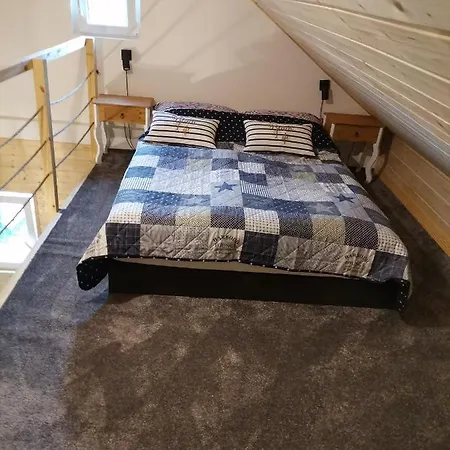 Nad Woda Kolo Miedzyzrdrojow *