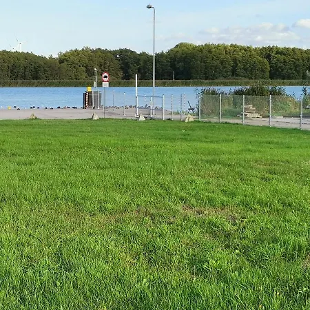 Nad Woda Kolo Miedzyzrdrojow Апартаменты