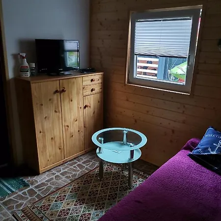 Nad Woda Kolo Miedzyzrdrojow Волин