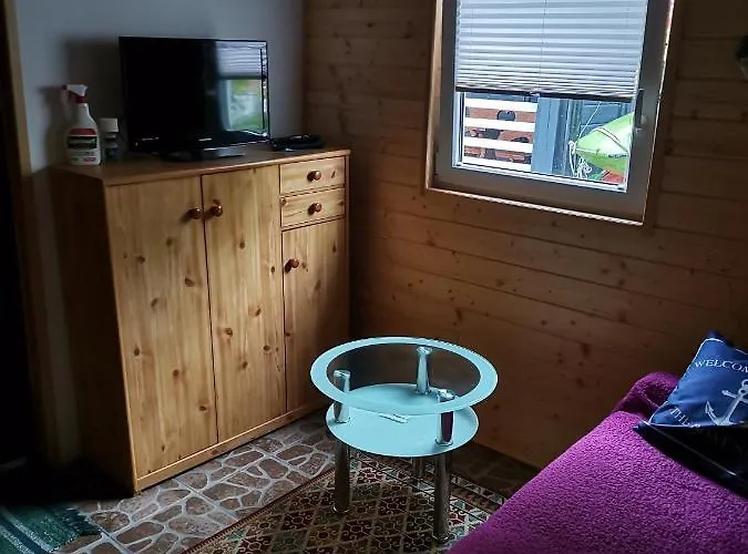 Nad Woda Kolo Miedzyzrdrojow Wolin